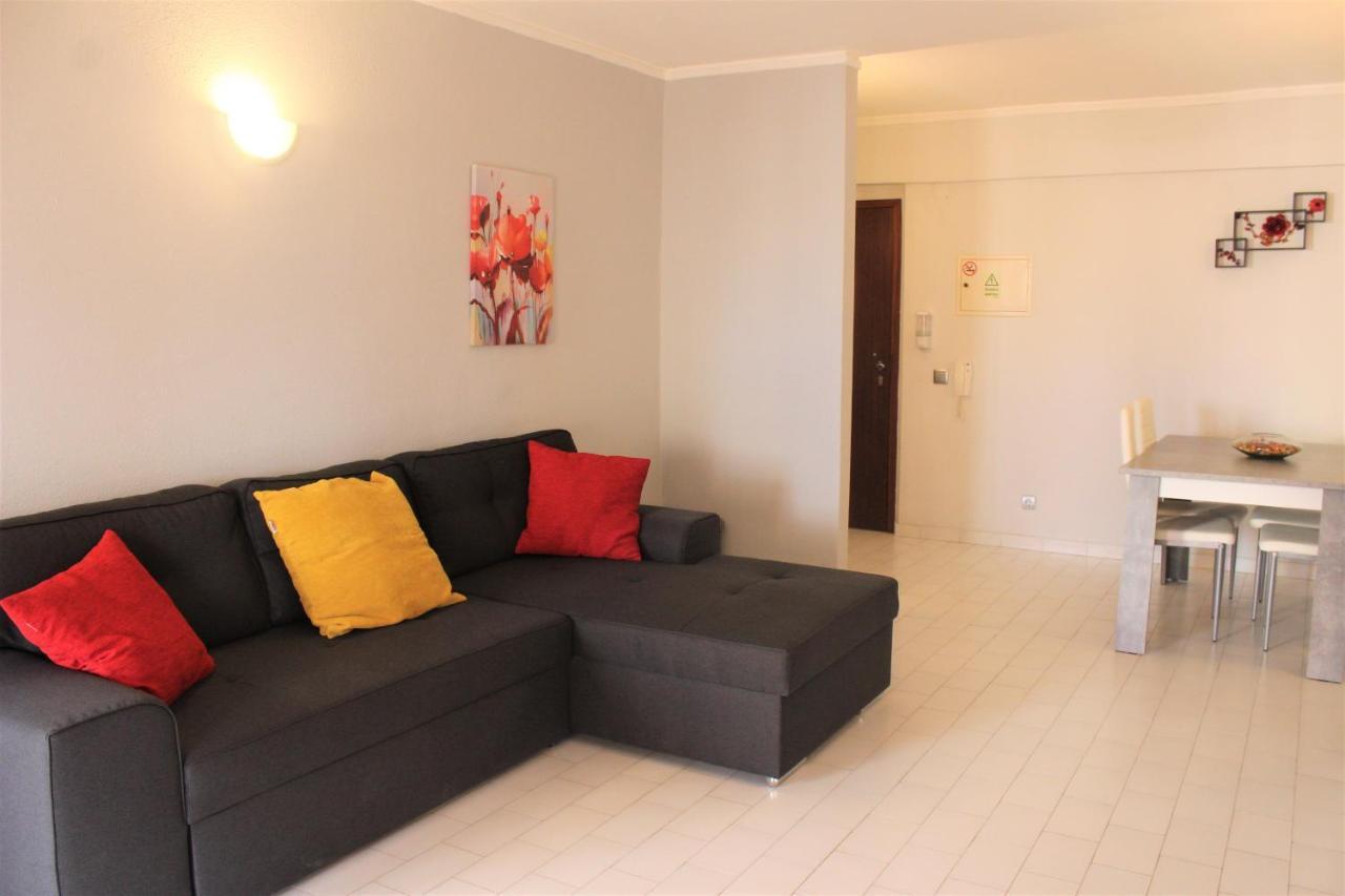 9C Sao Gabriel - Casas & Papeis Appartement Armação de Pêra Buitenkant foto